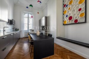 BORDEAUX / Croix de Seguey : Bel appartement avec jardin et parking