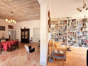 Private Wing of a Historic Hôtel Particulier on the Ramparts of Angoulême