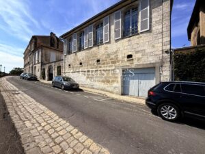 Private Wing of a Historic Hôtel Particulier on the Ramparts of Angoulême