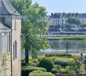 Splendid town mansoin in the heart of Saumur