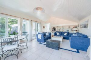 Family home in Arcachon – 195 sqm, 5 bedrooms and possibility of two independent spaces