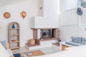 Family home in Arcachon – 195 sqm, 5 bedrooms and possibility of two independent spaces