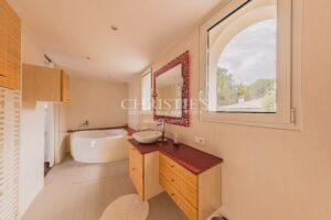 Pyla- Beachfront property