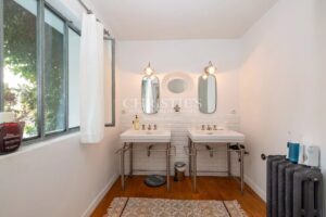 Une maison à l'âme New-Yorkaise pour recevoir en coeur de village