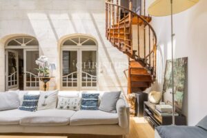 Bordeaux – Primerose, Elegant Bourgeois Residence with Garden, Swimming Pool and Private Parking