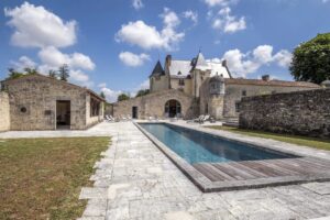 Exceptional 15th-Century ISMH Château : A Majestic Retreat set on a 93-Hectare Estate