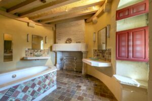 Exceptional 15th-Century ISMH Château : A Majestic Retreat set on a 93-Hectare Estate