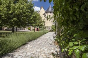 Exceptional 15th-Century ISMH Château : A Majestic Retreat set on a 93-Hectare Estate