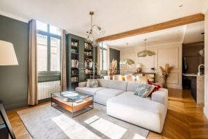 Bordeaux – Appartement de charme rénové – Lumineux – 2 chambres