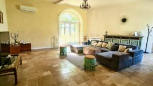 Character 19th century country house just minutes from Limoges