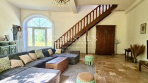 Character 19th century country house just minutes from Limoges