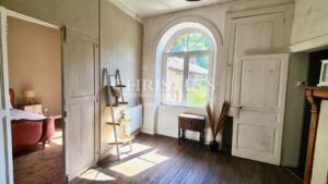 Character 19th century country house just minutes from Limoges