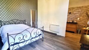 Character 19th century country house just minutes from Limoges
