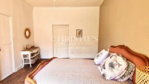 Character 19th century country house just minutes from Limoges
