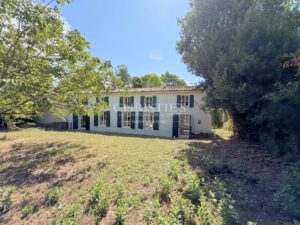 Large 165 sqm family home in Arvert
