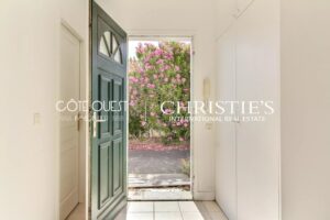 For sale Bidart - Single-storey house near Biarritz with swimming pool, landscaped garden and 4 bedrooms