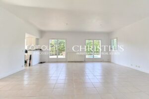 For sale Bidart - Single-storey house near Biarritz with swimming pool, landscaped garden and 4 bedrooms