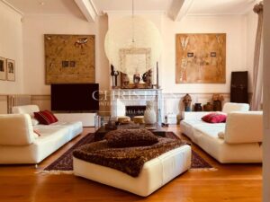 Elegant Family Manor House between Bordeaux and Saint-Émilion