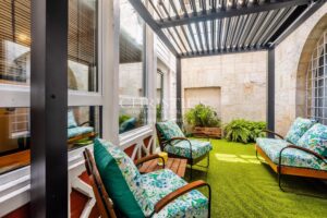 Bordeaux Tourny - Superbe appartement - Prestations anciennes - Ascenseur - Terrasse et Balcon