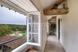 Magnifique Manoir du 18ème Siècle avec Vue Panoramique