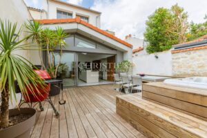 La Rochelle – La Genette- Élégante maison de famille rénovée par architecte, à deux pas du Mail et de la plage
