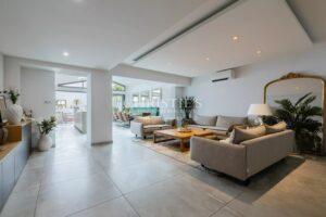 La Rochelle – La Genette- Élégante maison de famille rénovée par architecte, à deux pas du Mail et de la plage