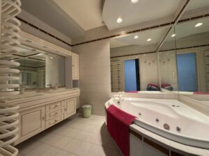 Large Property in Grézac: 370 sqm, Covered Pool, Tennis Court and Gîte Space