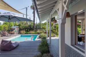 TAUSSAT, Just 150m from the Beach, Charming 4-Bedroom Villa