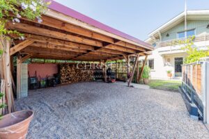 TAUSSAT, Just 150m from the Beach, Charming 4-Bedroom Villa