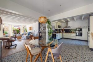 TAUSSAT, Just 150m from the Beach, Charming 4-Bedroom Villa