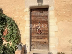 UN LOGIS DU XVIIe SIÈCLE EN PÉRIGORD VERT