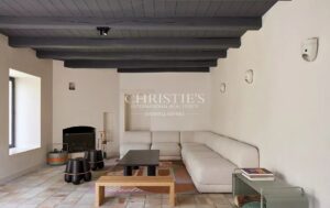 Maison d'architecte en centre village