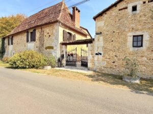 Élégante propriété de caractère en Dordogne, avec maison d’amis, piscine et parc paysager