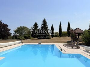 Élégante propriété de caractère en Dordogne, avec maison d’amis, piscine et parc paysager