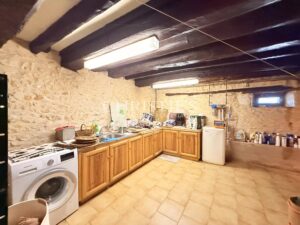 Élégante propriété de caractère en Dordogne, avec maison d’amis, piscine et parc paysager