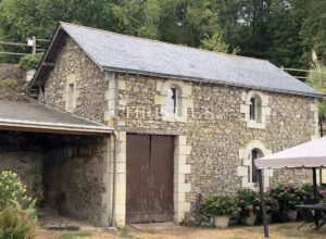 Neoclassical Manor House on the Banks of the Loire