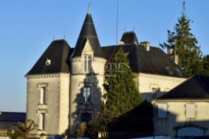 A Belle Époque Château in the Heart of Parthenay