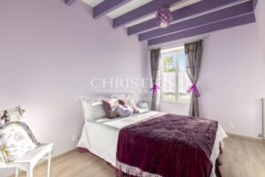 Beautifully Presented Country Home with Panoramic Views