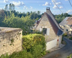 Charming Loire valley cottage in riverside hamlet