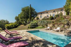 Four-bedroom country home with pool, lake and 1.77 hectares of mature gardens