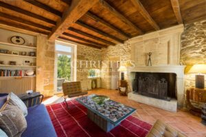 Four-bedroom country home with pool, lake and 1.77 hectares of mature gardens
