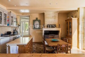 Four-bedroom country home with pool, lake and 1.77 hectares of mature gardens