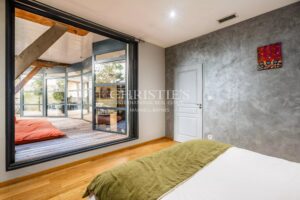 APPARTEMENT D’EXCEPTION AVEC TERRASSE & PARKING – JARDIN PUBLIC