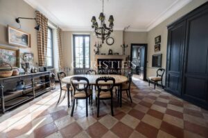 A Country Estate with Ancillary Residences nestled near Historic Medieval Villages