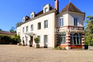 For sale Saint-Laurent-de-Gosse - 19th-century Castle with exceptional park
