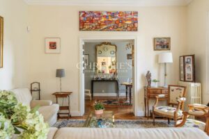 Pessac Centre – Elegant Historic Chartreuse – Garden – Swimming Pool – Independent Outbuilding