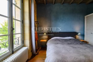 A Characterful Stone Residence Set Within Exceptional Grounds, Near Saint-Émilion