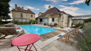 A Characterful Stone Residence Set Within Exceptional Grounds, Near Saint-Émilion