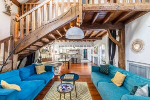 Family house with 6 bedrooms