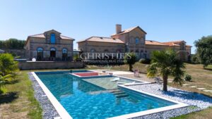 An Exceptional 396 m² Residence, Just Minutes from Surgères